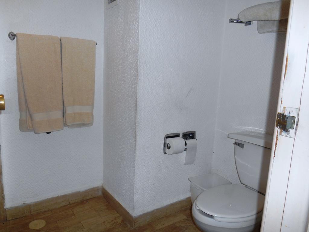 Sea River Tower Condo 132 Пуэрто-Вальярта Номер фото